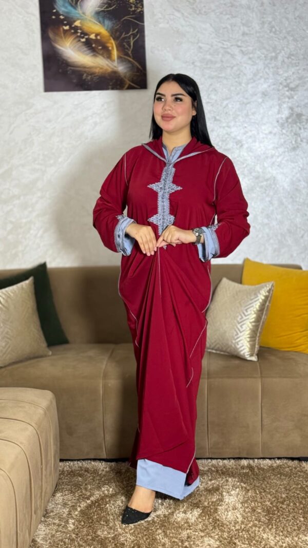 جلابة دوبياس 2 بياس مطروزة كريب ممتازة - احمر