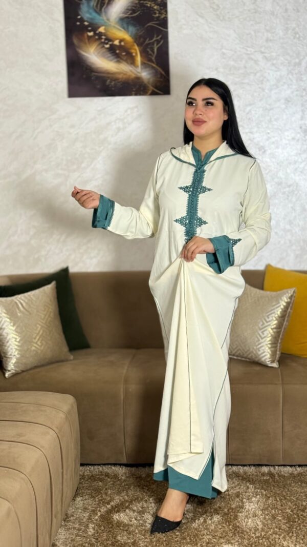 جلابة دوبياس 2 بياس مطروزة كريب ممتازة - أبيض